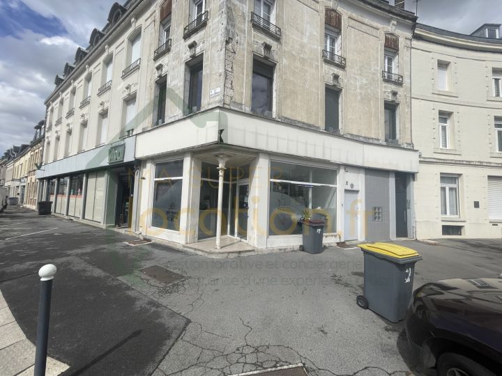 Local commercial Place Lafayette