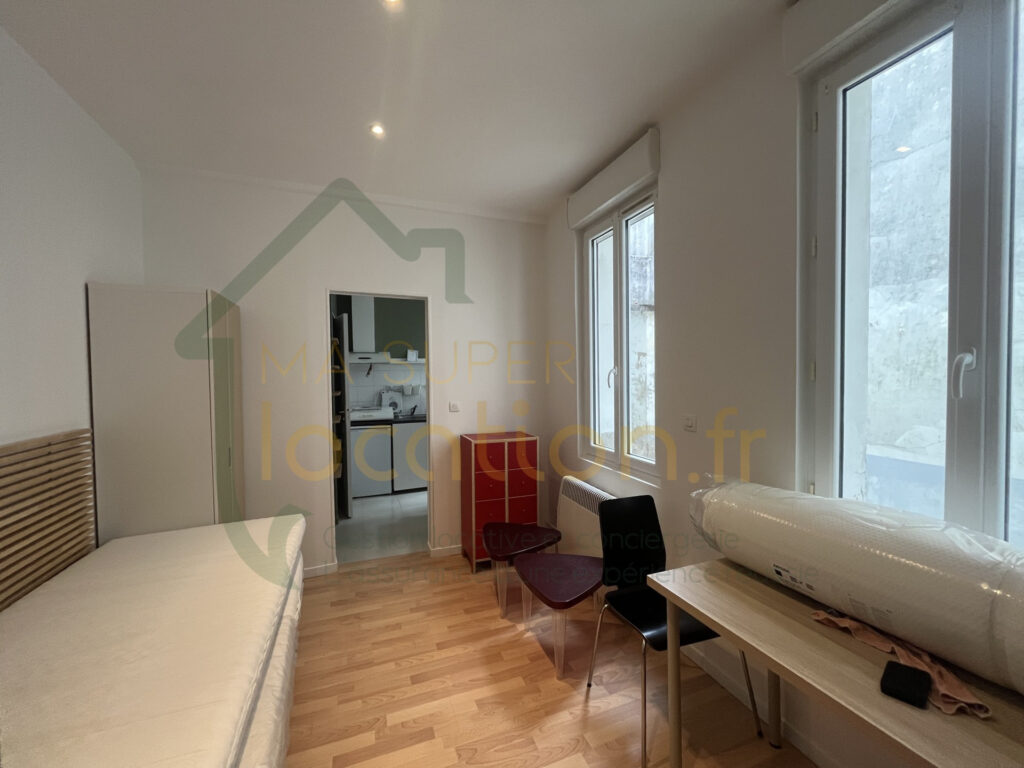 Appartement 1 pièce meublé dans une belle résidence au coeur de SAINT-QUENTIN