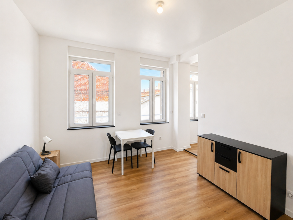 Grand studio rénové en plein centre-ville de Saint-Quentin