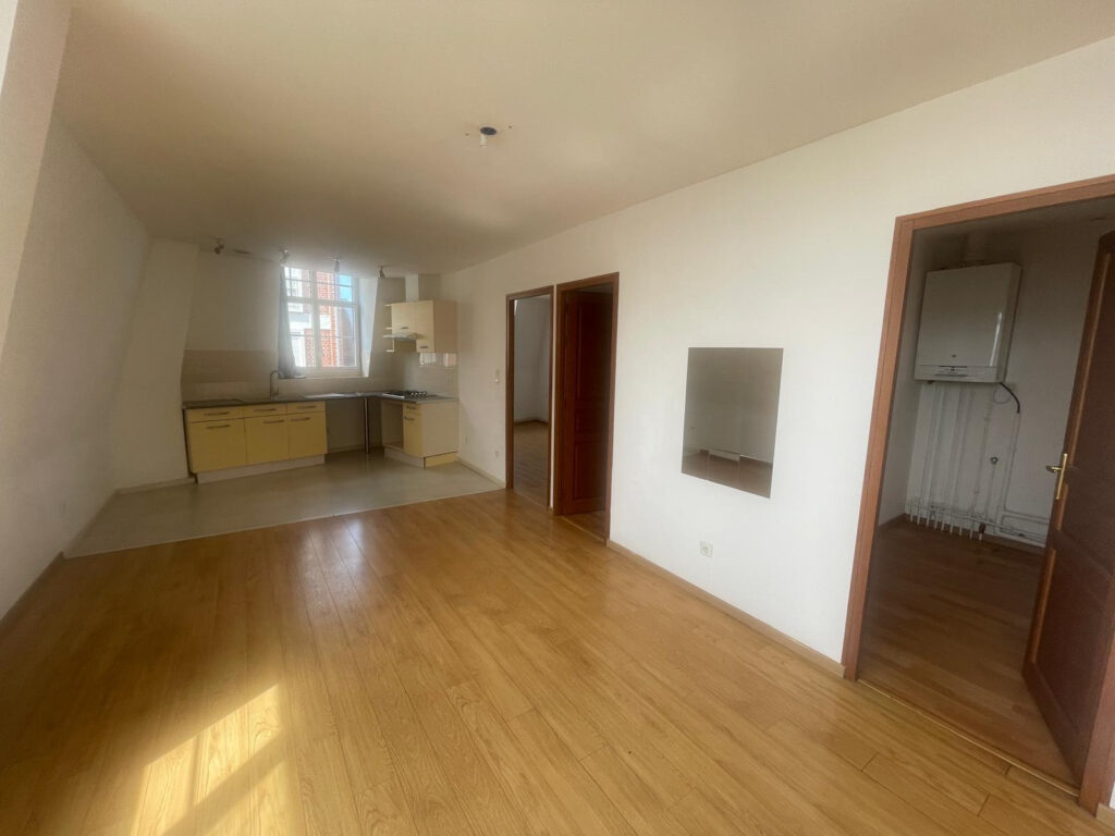Appartement 1 chambre dans une joli résidence avec ascenseur.