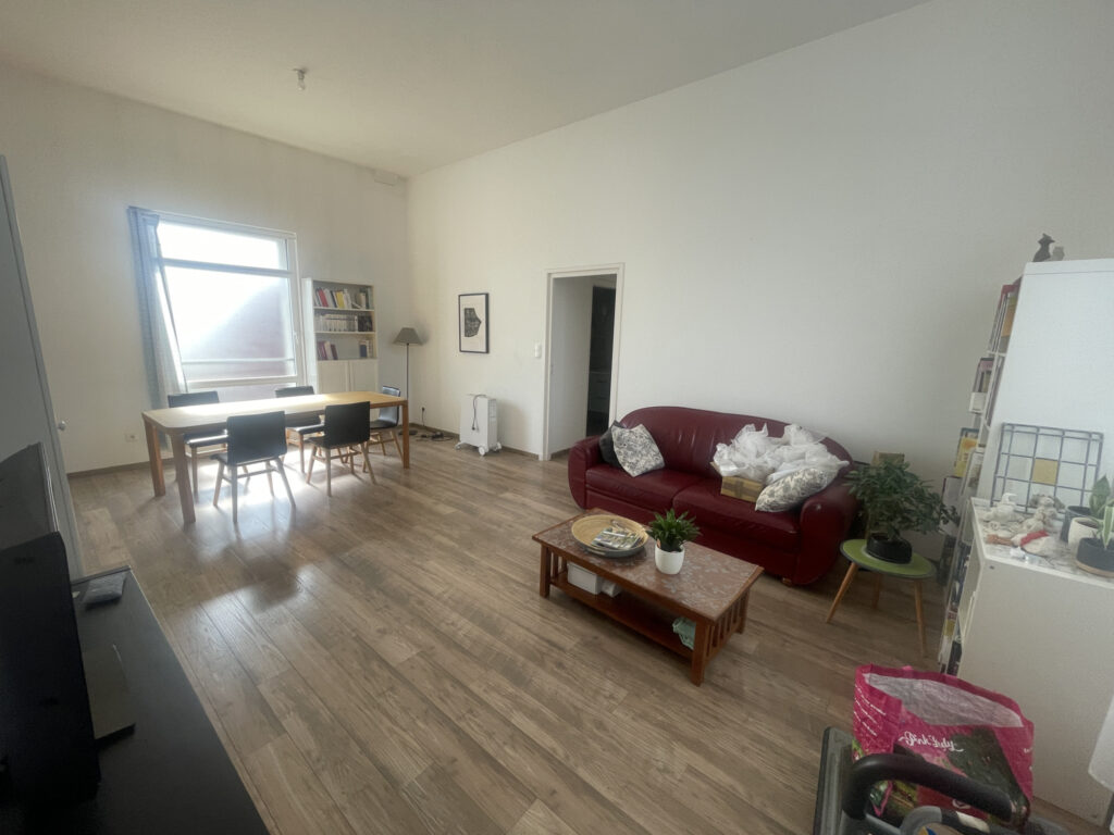 APPARTEMENT 3 CHAMBRES AVEC GARAGE DANS RESIDENCE AVEC ASCENSEUR