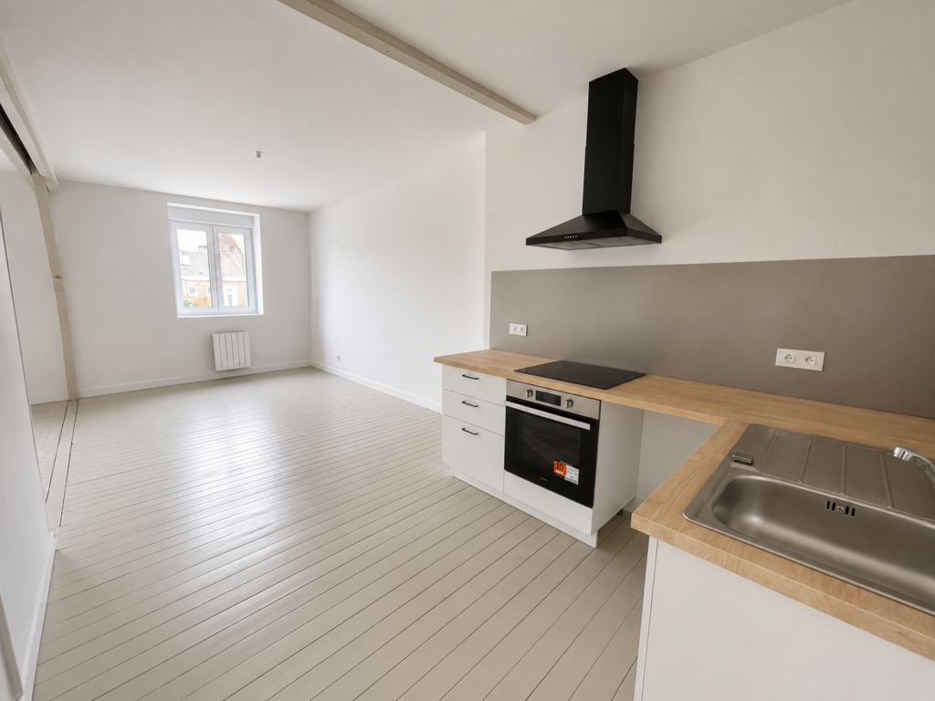 Charmant T2 rénové avec mezzanine au 3ème étage