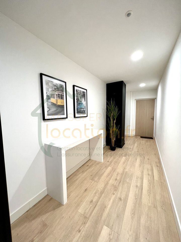 T2 – Immeuble avec ascenseur – Proche gare