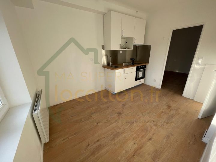 Appartement T2 idéalement situé à SAINT-QUENTIN