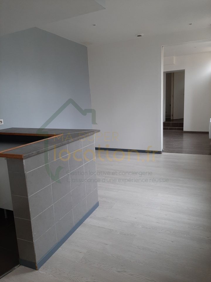 Appartement deux pièces ST QUENTIN