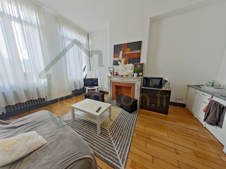 STUDIO RÉNOVÉ VIP DANS UNE RESIDENCE EXCEPTIONNELLE HAUT DE GAMME PROCHE DU CENTRE DE SAINT-QUENTIN