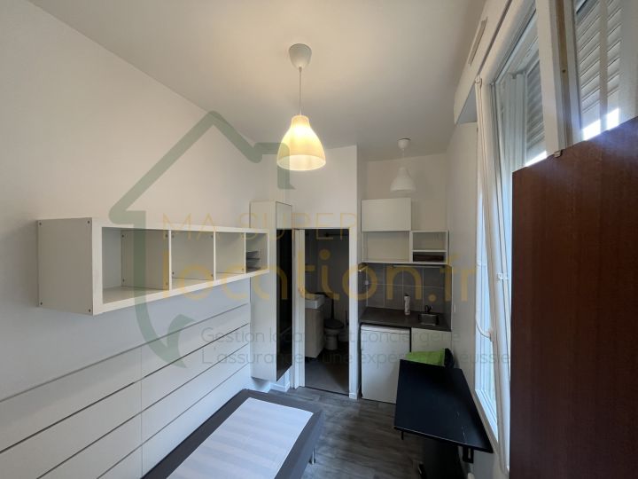 Studio meublé dans une belle résidence au coeur de SAINT-QUENTIN