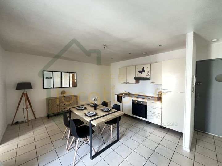Appartement 3 pièces 57m2 à deux pas de la gare et du centre-ville de Saint-Quentin