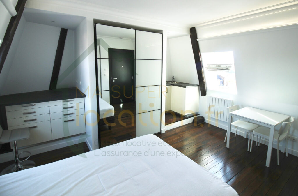 Studio charme proche école ELISA