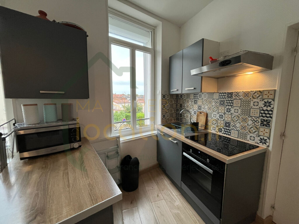 Appartement 2 pièces meublé situé à deux pas du centre-ville de Saint-Quentin