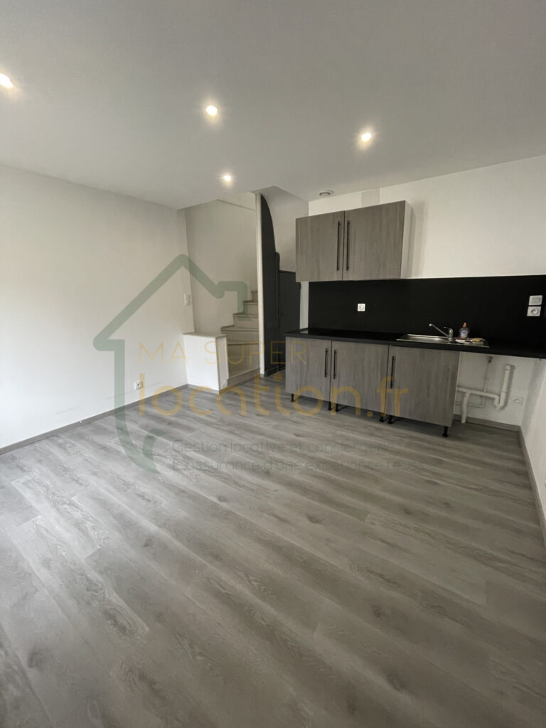 Charmante Maison 2 pièces ST QUETIN