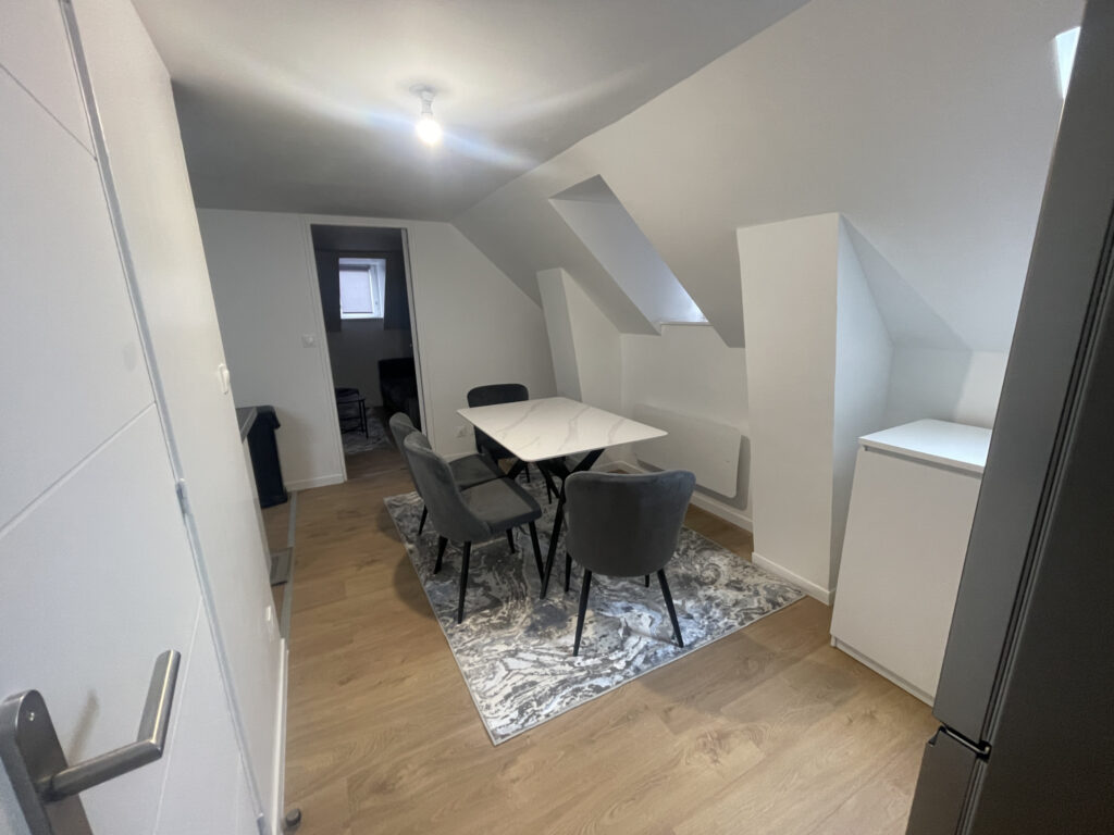 Appartement lumineux en HYPER-CENTRE de SAINT-QUENTIN