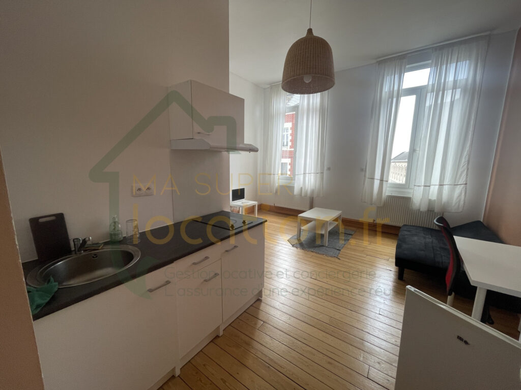 JOLI STUDIO DANS UNE RESIDENCE EXCEPTIONNELLE HAUT DE GAMME PROCHE DU CENTRE DE SAINT-QUENTIN