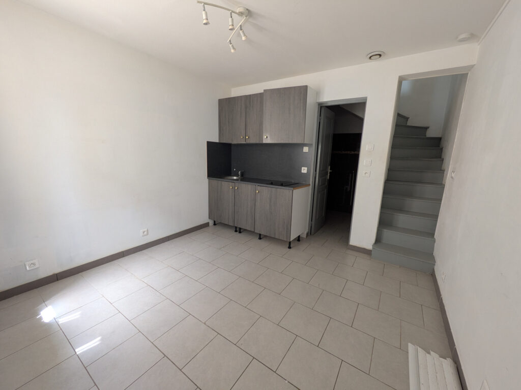 Charmante Maison 2 pièces ST QUENTIN