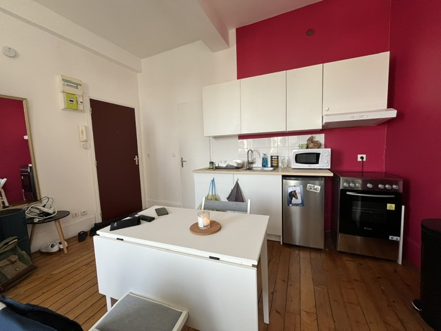 STUDIO MEUBLÉ CENTRE VILLE IDEAL ETUDIANT