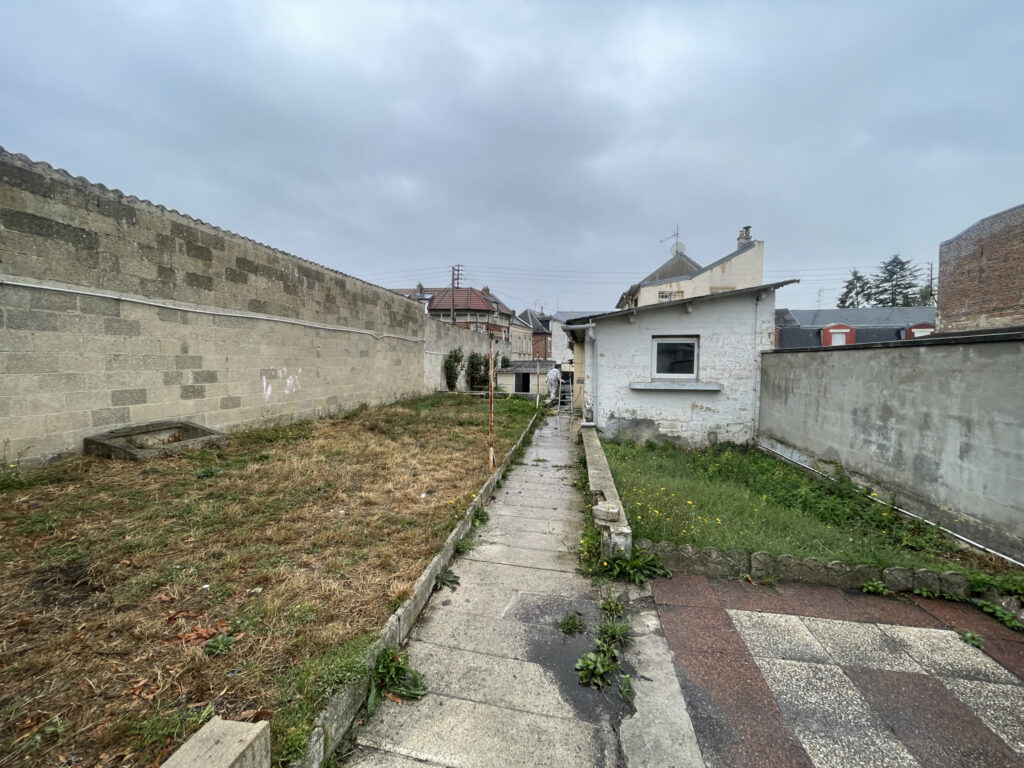 Maison avec jardin et garage quartier ST JEAN