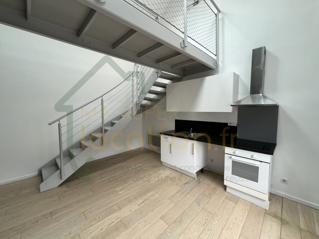 T2 en duplex centre ville ST QUENTIN