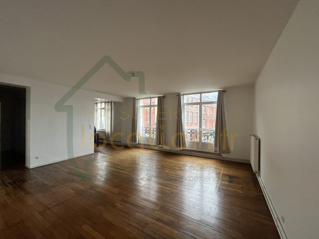 Magnifique appartement de charme situé en HYPER-CENTRE de SAINT-QUENTIN